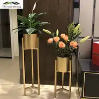 4 stks/partij Vazen Vloer Metalen Vaas Plantaardige Gedroogde Bloemen Houder Bloempot Road Lead voor Home/Wedding Gang decoratie G118