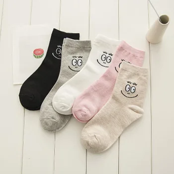 

New 2017 Harajuku Style Women Cotton Socks Casual Cute Smiling Face Socks Ladies Fashion All-Match In Tube Girl Socks