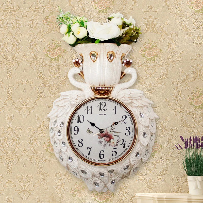 Peacock Frame Flower Vase Wall Clock B  