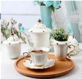 

2018 new style European bone china coffee tea sets English afternoon tea Black Tea coffee cup set