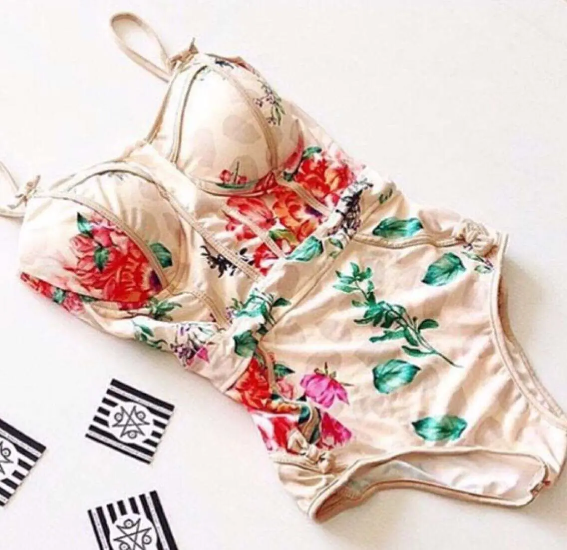 

One Pieces Swimsuits New Women Swimwear Print Floral High Waisted Bathing Suits Plus Size Swimwear 2019