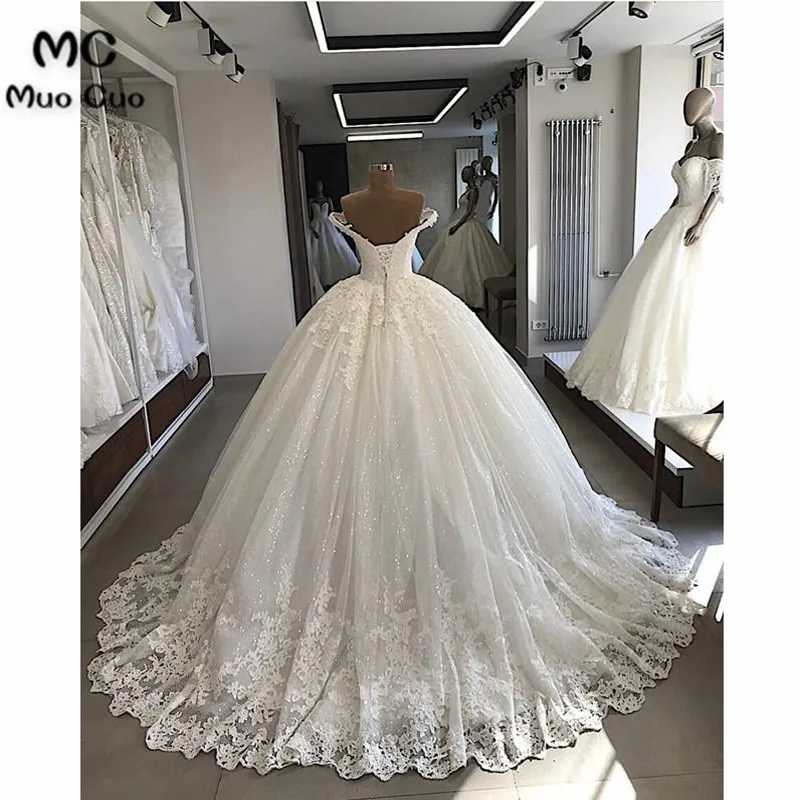 Pearl Beaded Lace V-neck Tulle Wedding Dresses Ball Gown Off Shoulder4