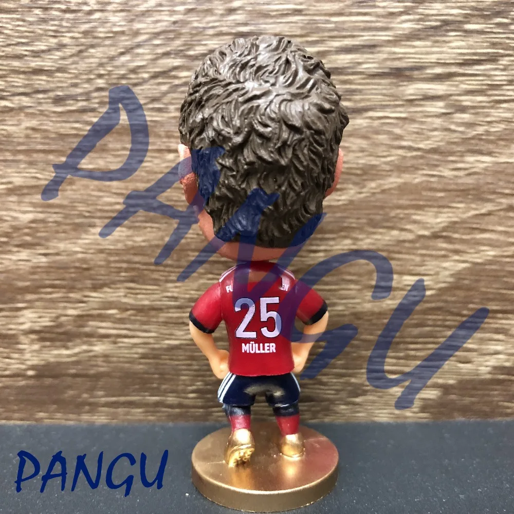 Soccerwe dolls football stars MULLER 25#red Movable joints resin model toy action figure dolls collectible gift 