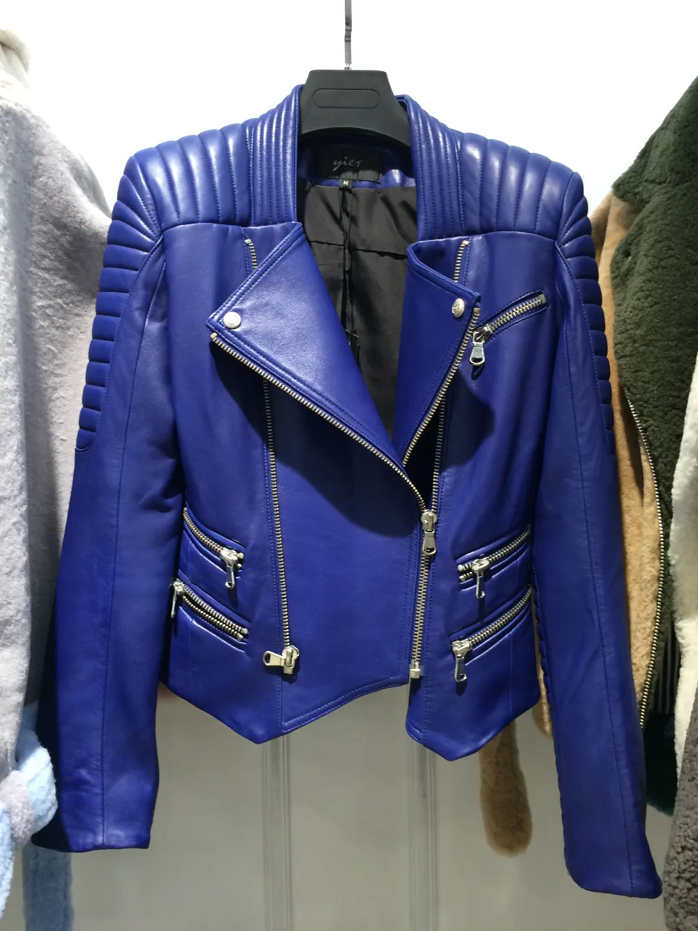 

lady genuine sheep leather short jacket 100% real lambskin jacket