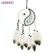 Довольно ручной Ловца снов с перьями автомобиля стене висят украшения подарок