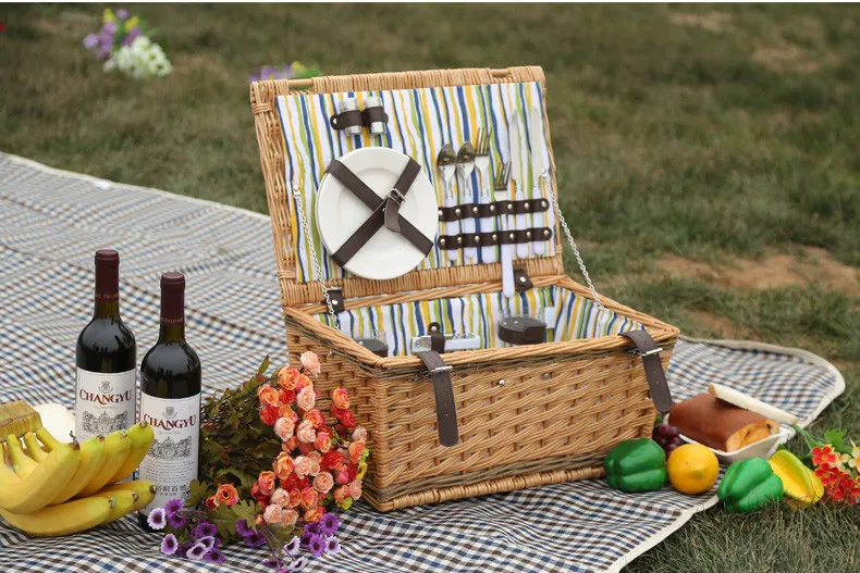 New Arrival Cute Vintage Romantic Valentine Day Wicker Picnic Basket ... New Arrival Cute Vintage Romantic Valentine Day Wicker Picnic Basket ...