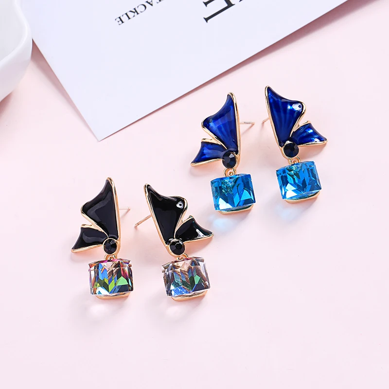 

BALANBIU Unique Shiny Solid Multifaceted Glass Two-color Enamel Bowknot Drop Earrings For Women Gifts Gold Color Fashion Jewelry