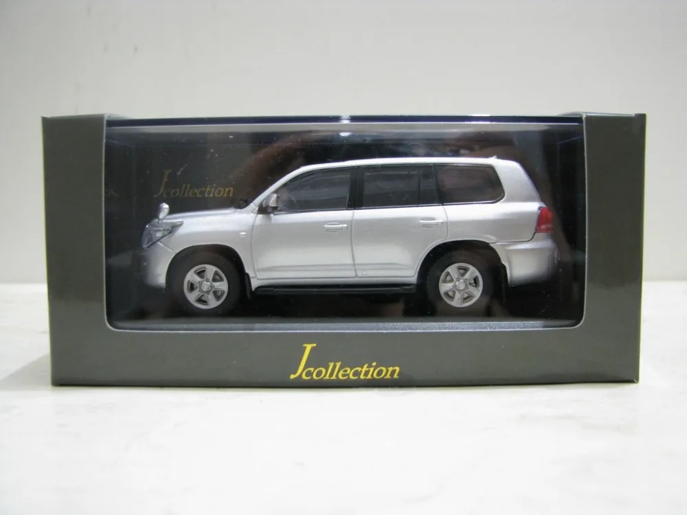 Модель автомобиля JC 1:43 TOYO TA LAND CRUISER boutique из сплава игрушки для детей детские