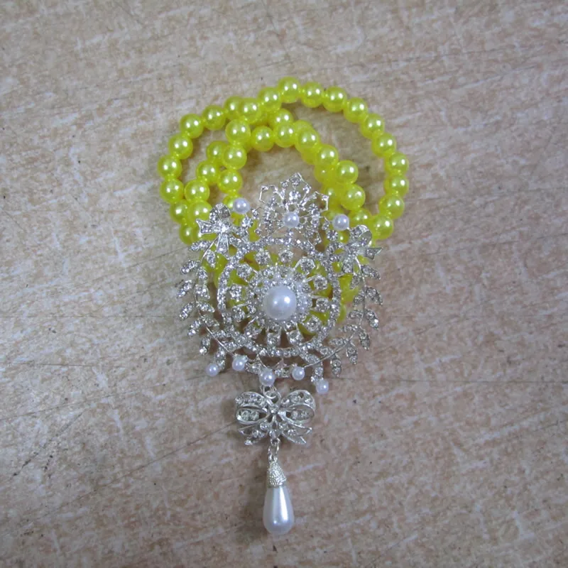 Kyunovia, жемчужный браслет-корсаж ручной работы, украшенный кристаллами, свадебные браслеты, корсаж на запястье, брошь в виде цветка, корсаж на запястье z03 - Цвет: Цвет: желтый