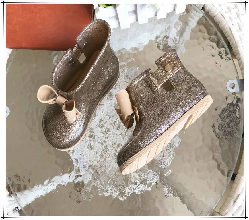 Mini Melissa/резиновые сапоги; сандалии для девочек; обувь; милая обувь; сезон лето-осень-зима; теплые модные ботинки для малышей; нескользящая водонепроницаемая обувь