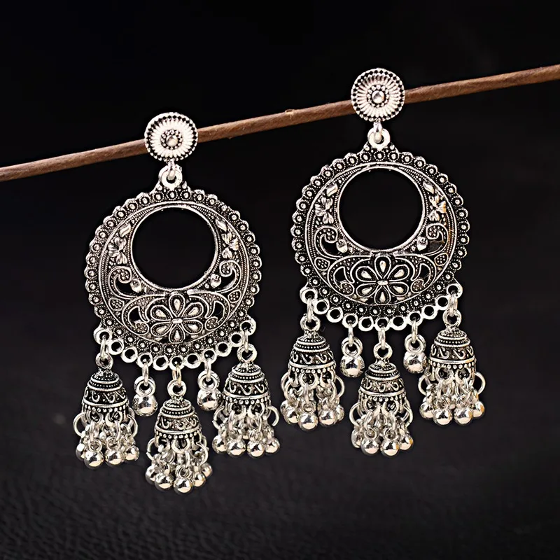 OIQUEI Boho винтажные индийские Jhumka Большие колокольчики с кисточками Висячие серьги для женщин этнические Цветочные Резные массивные серьги ювелирные изделия