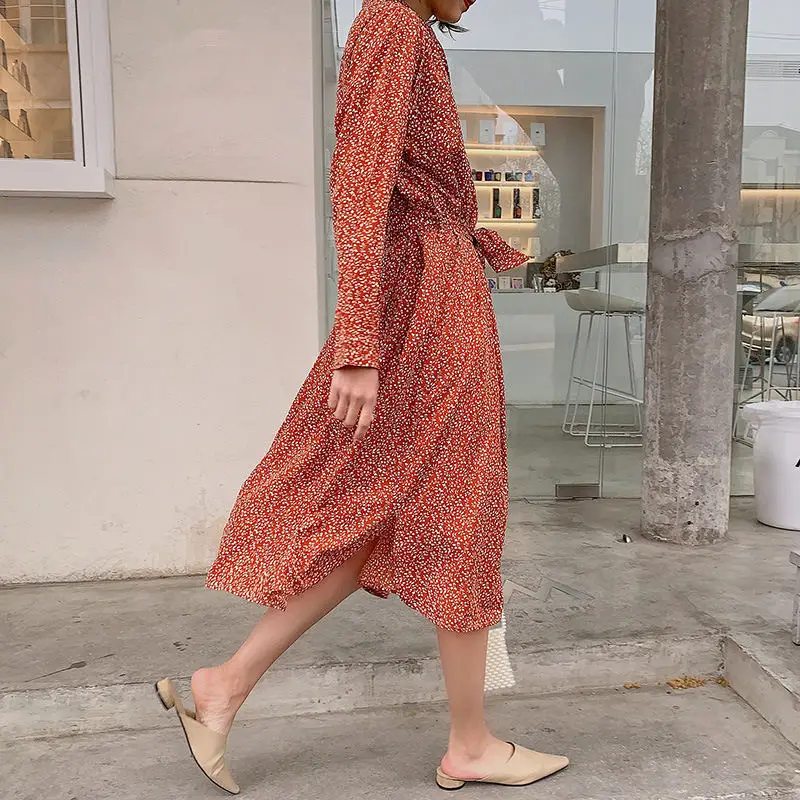 10730175612_344566461_