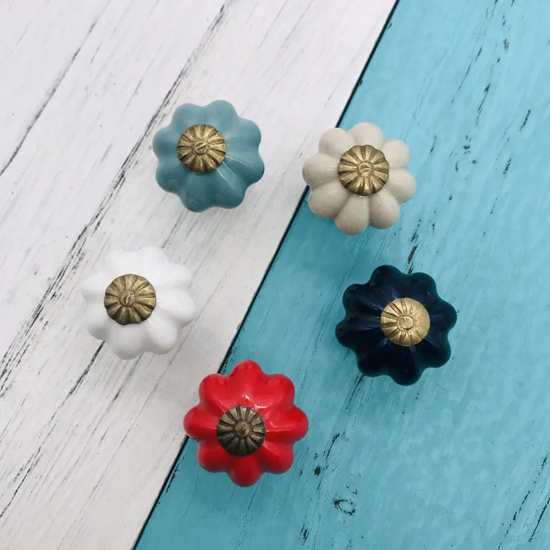 Различные милые ручки для шкафа выдвижные керамические кухонного ручка из