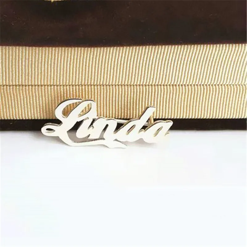 

Custom Brooch Pin Rose Gold Silver Make Any Name Brooches for Women Men Girls Personalized Jewelry Party Identification Jewelry