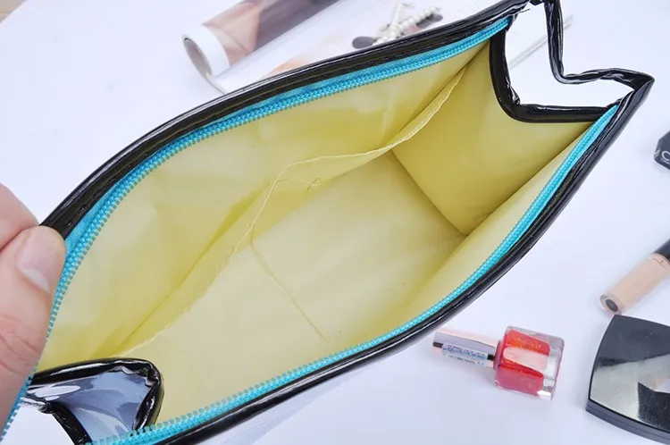 cosmetic bags (7)