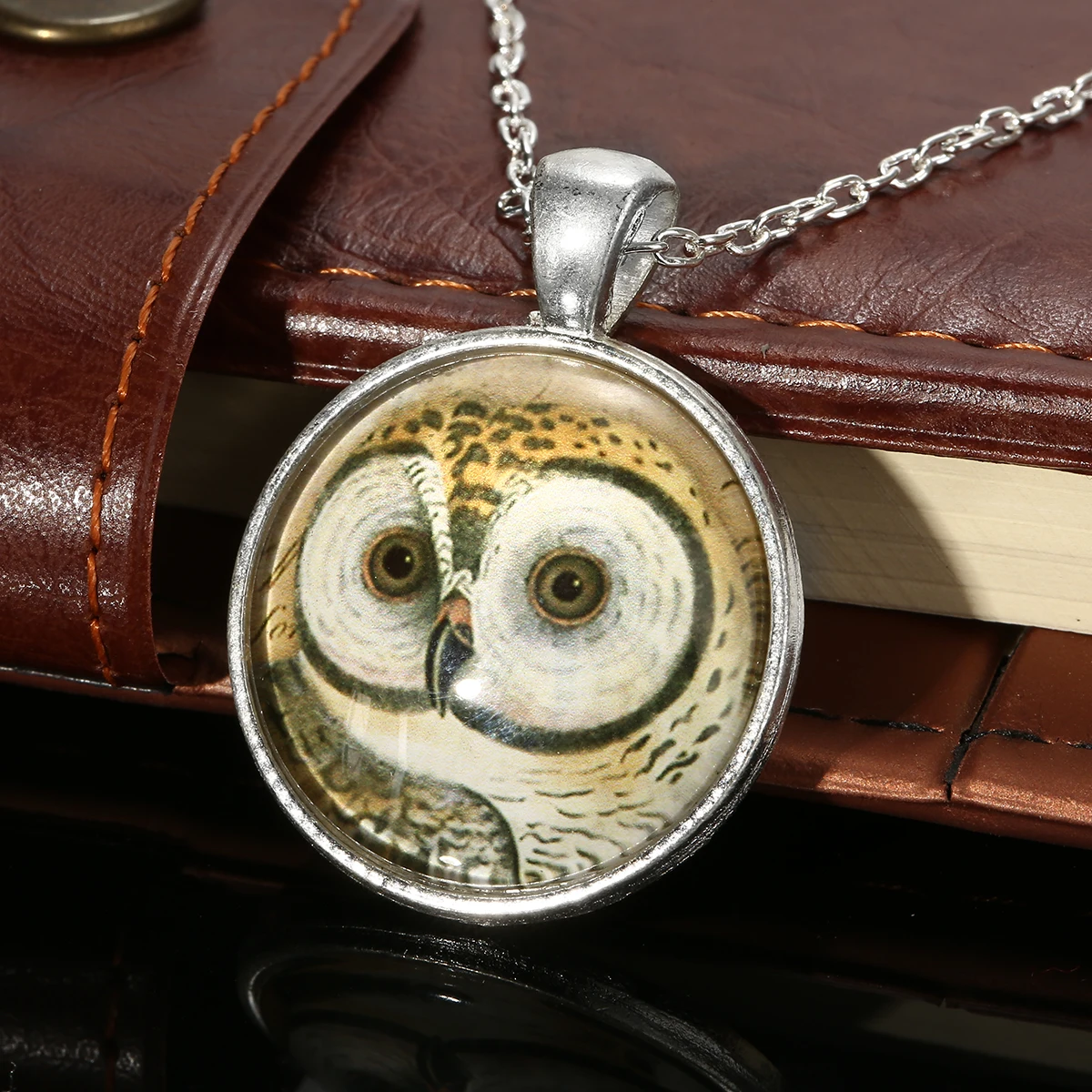 Punk Ethnic Big Eyes Cute Bird Owl Pendant Cabochon Necklace Silver Long Chain Vintage Necklace Jewelry For Women Men Shellhard