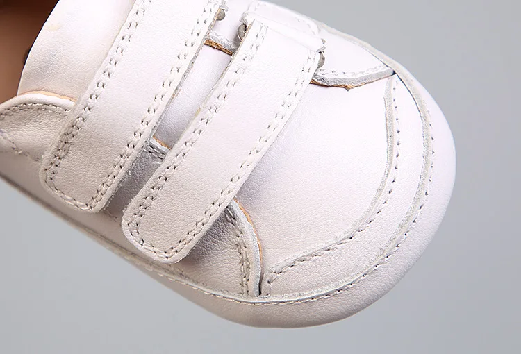 Bebê da Criança Sapatos de Cor Escorregadio das Crianças Couro Genuíno Novo Pura Cabeça Redonda Pasta Mágica Borracha Macio Sapatos Casuais 13 Couro genuíno novo bebê da criança sapatos