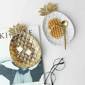 

Extravagant Pineapple Ceramic Storage Tray Jewellery Key Storage Plate Dessert Biscuit Cake Tray Dinner Dish Kitchen Tools 1PC