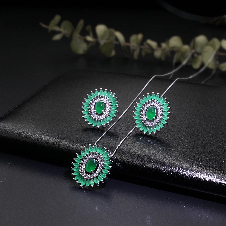 Round Flowers pendant necklace and  stud earring jewelry set142