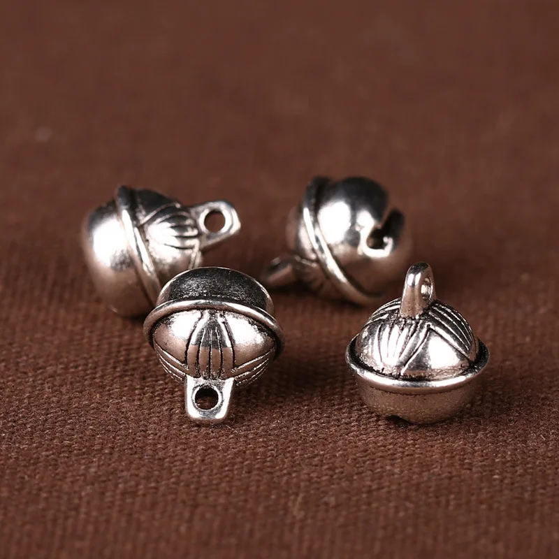 4795360216_1200343236