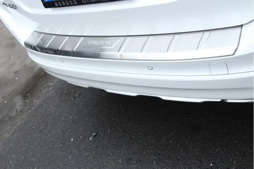 

For VOLVO XC60 2009-2016 & 2018 2019 In Fuori Paraurti Protezione Tronco Guard Soglia Piastra Piastra di Copertura Trim