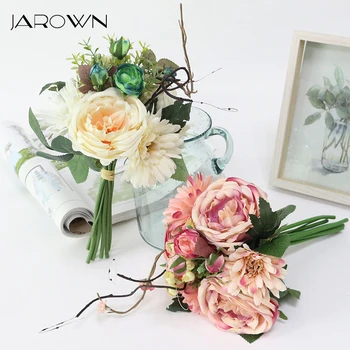 

Artificial Wedding Bouquets for Brides New design Bruidsboeket Flors Silk Flowers Bouquets with Berry for Wedding Decoration