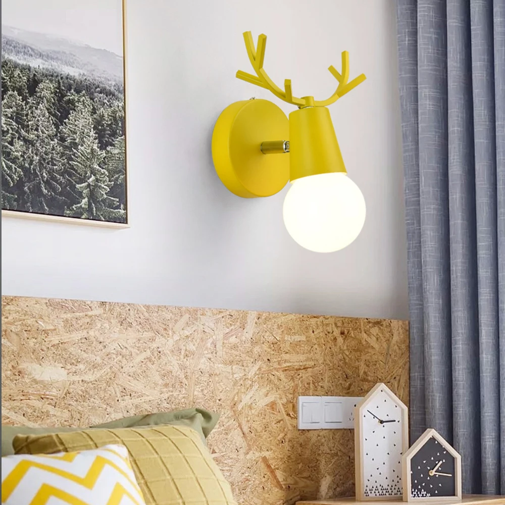 Регулируемый светодиодный настенный светильник в скандинавском стиле с цветными рогами оленя из мультфильма, бра для чтения в спальню, настенное освещение для детской комнаты E27