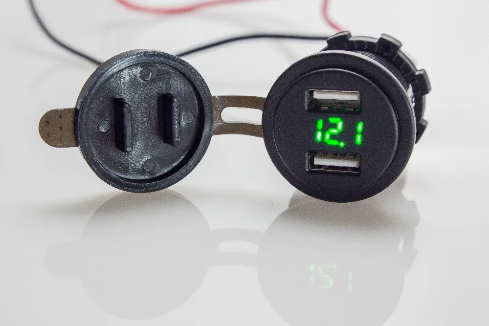 4.2A Car Dual USB Phone Charger Socket Green LED Voltage Meter