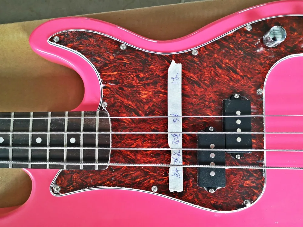 Высокое качество FDPB-6007 розовый цвет красный матовый корпус Твердый корпус палисандр гриф 4 струны четкие басы гитара