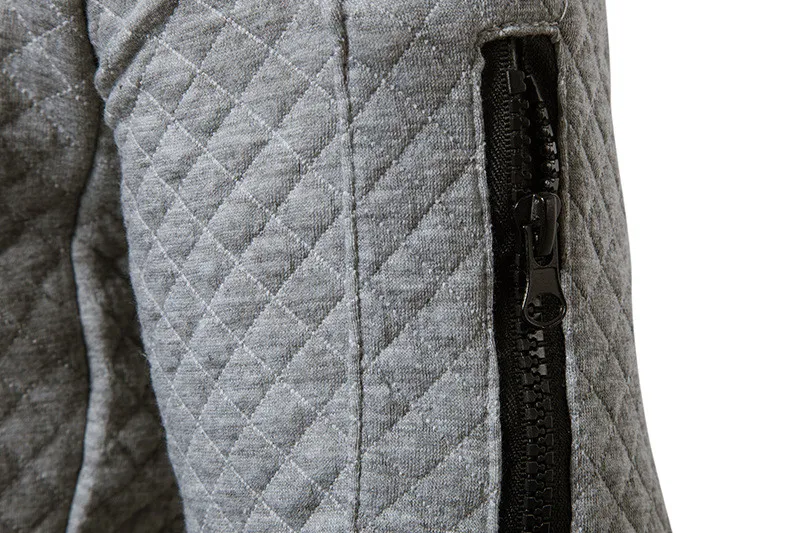 4686113234_769668474