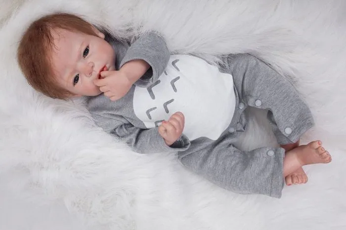 bebe de silicon real