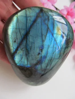 

Natural Labradorite Crystal Rough Polished Beautiful Labradorite From Madagascar 227g