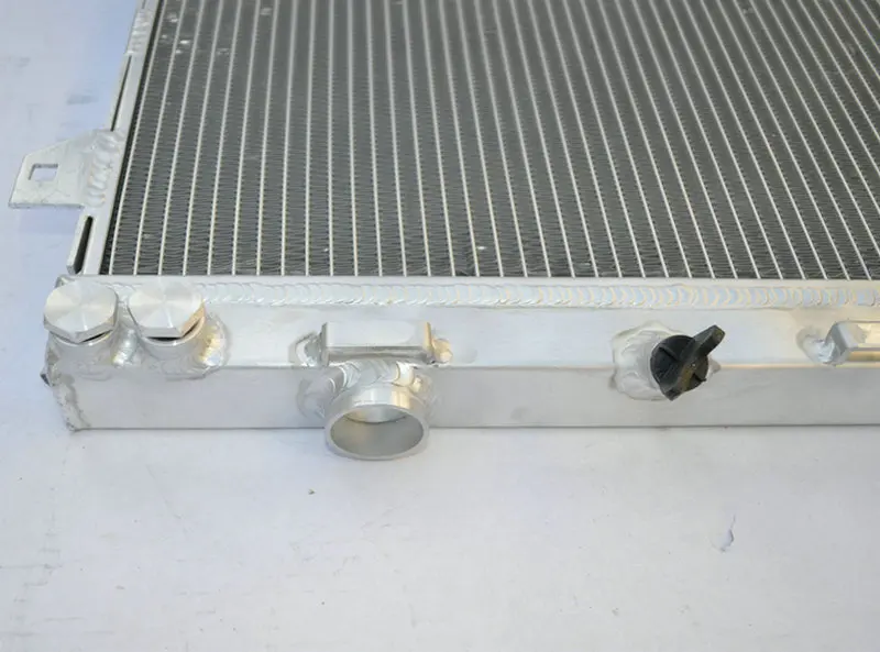 Высококачественный алюминиевый радиатор для BMW E30 M10 316i 318i лидер продаж|radiator for