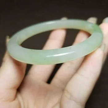 

H58#Qinghai material and Tianyu ice bottom green white jade bracelet