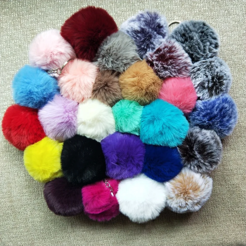 

27 Colors 8cm Big Faux Fur Pompom Keychian Silver Keyring Cute Car Bag Charm Key Chain Fluffy High Quality Pom Pom Llaveros