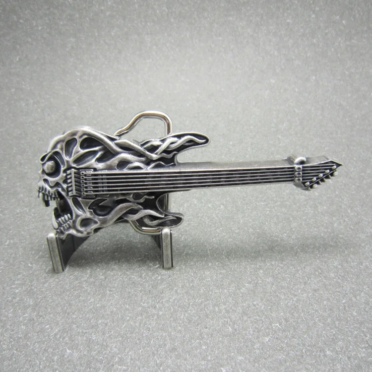 silver-plated-emo-skull-guitar-music-belt-buckle-3