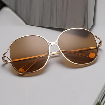 

2019 Summer Style Oversized Retro Round Hollow Sunglasses Personality Pearl Decoration Ladies Sun Glasses Shopping Party