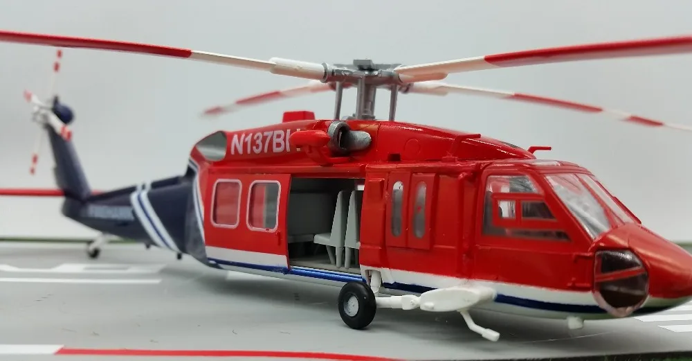 1: 72 США UH-60A модель вертолета Firehawk трубач, готовый продукт 37019 Коллекционная модель