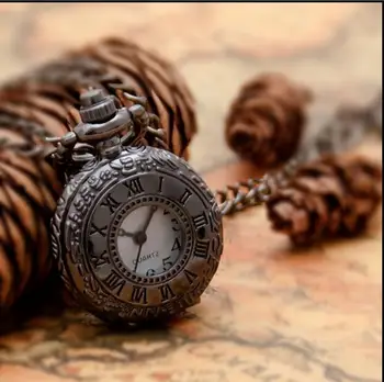 

New Fashion quartz Black Roman numeral Hollow out pendant clock Necklace pocket watches