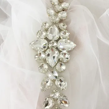 

1 pc Clear Rhinestone Beaded Applique , Crystal Wedding Sash Belt Applique Flower for Garters Bridal Boutique