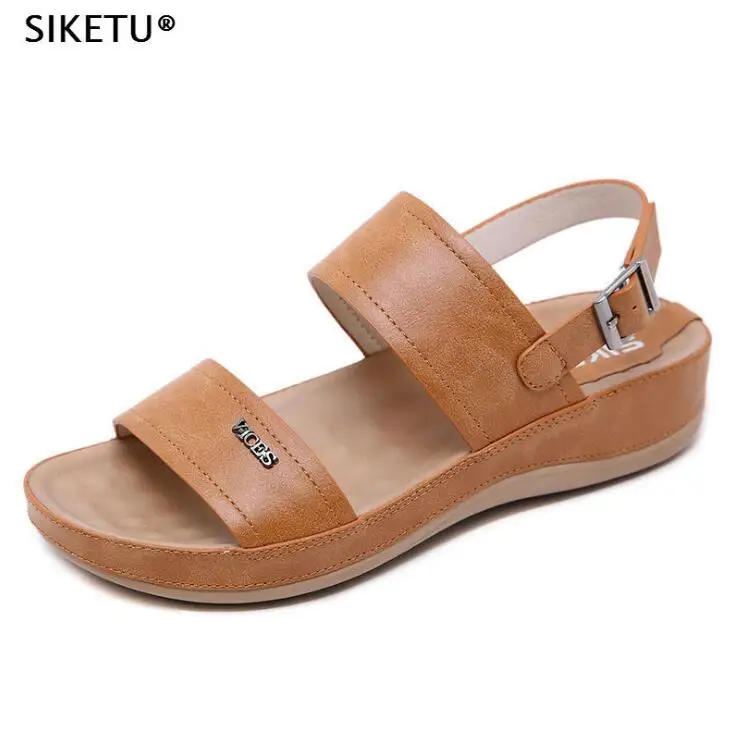 Beach flip flops shoes woman summer sandals woman's shoes sajdals platform with high heel and wedge with a pair of sandals c420