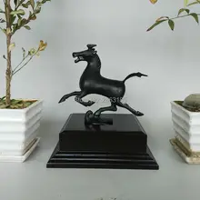 Hot Sales Home Decoration Chinese Antique Bronze Black Copper Horse on Swallow Lucky Statue Christmas Decor Sculpture Gift