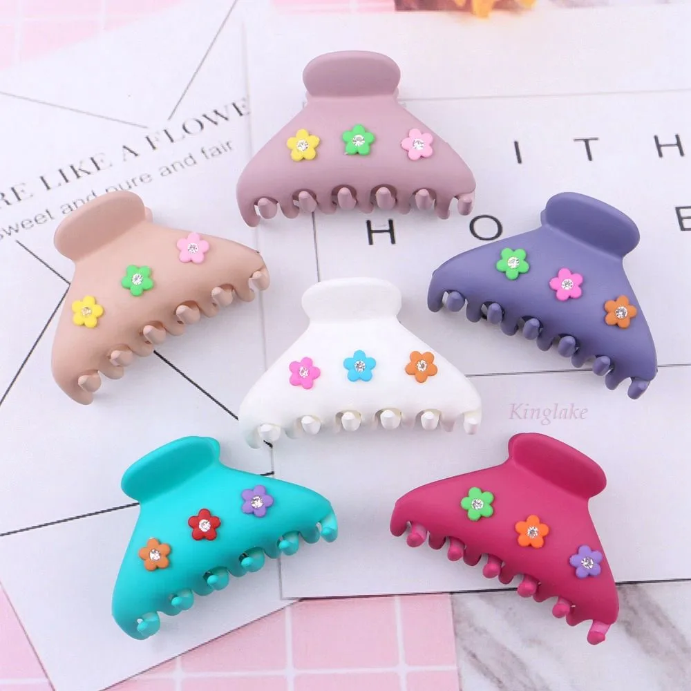 Women Hair Clip Acrylic Hairpins Flower Women Hair Crab Hair Claws Women Make UP Washing Tool Hair Accessories For Children Girl