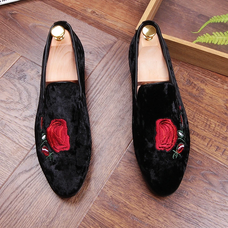 

Tidog Retro casual shoes Korean embroidery shoes loafer shoes