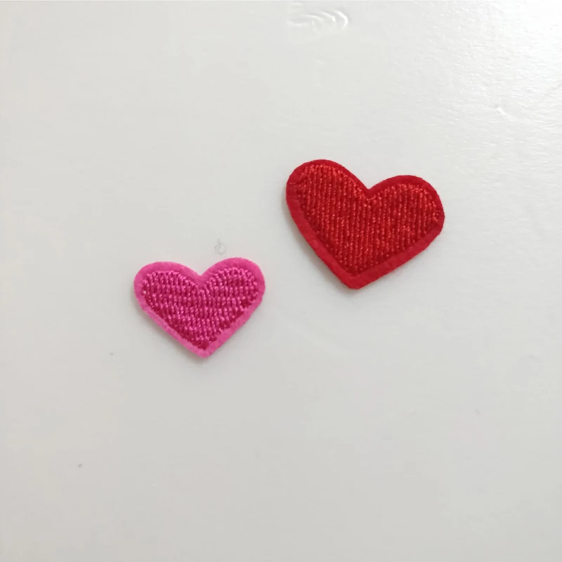 

3pcs parches bordados Mini Heart Embroidered Jacket Patch For Clothing Iron On Patches Jeans Tops Dress Applique Badge Patchwork
