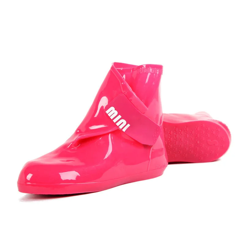 

Women Rain Shoes Cover Flat Ankle Boots Black Red Women Fashion Waterproof Female Ladies Shoes Cover Women Footwear Plus Size
