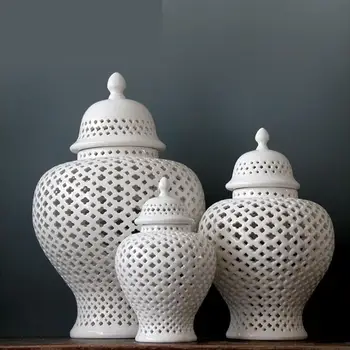 

Gold/Silver Simple Modern Hollows Jar Hollows temple Jar Home Furnishing Creative Ceramic pot Ornaments white porcelain jar
