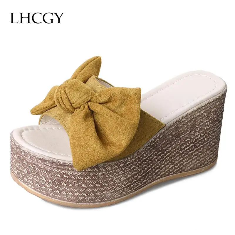 Женские туфли на платформе и высоком каблуке шлепанцы с бантиком Шлёпанцы