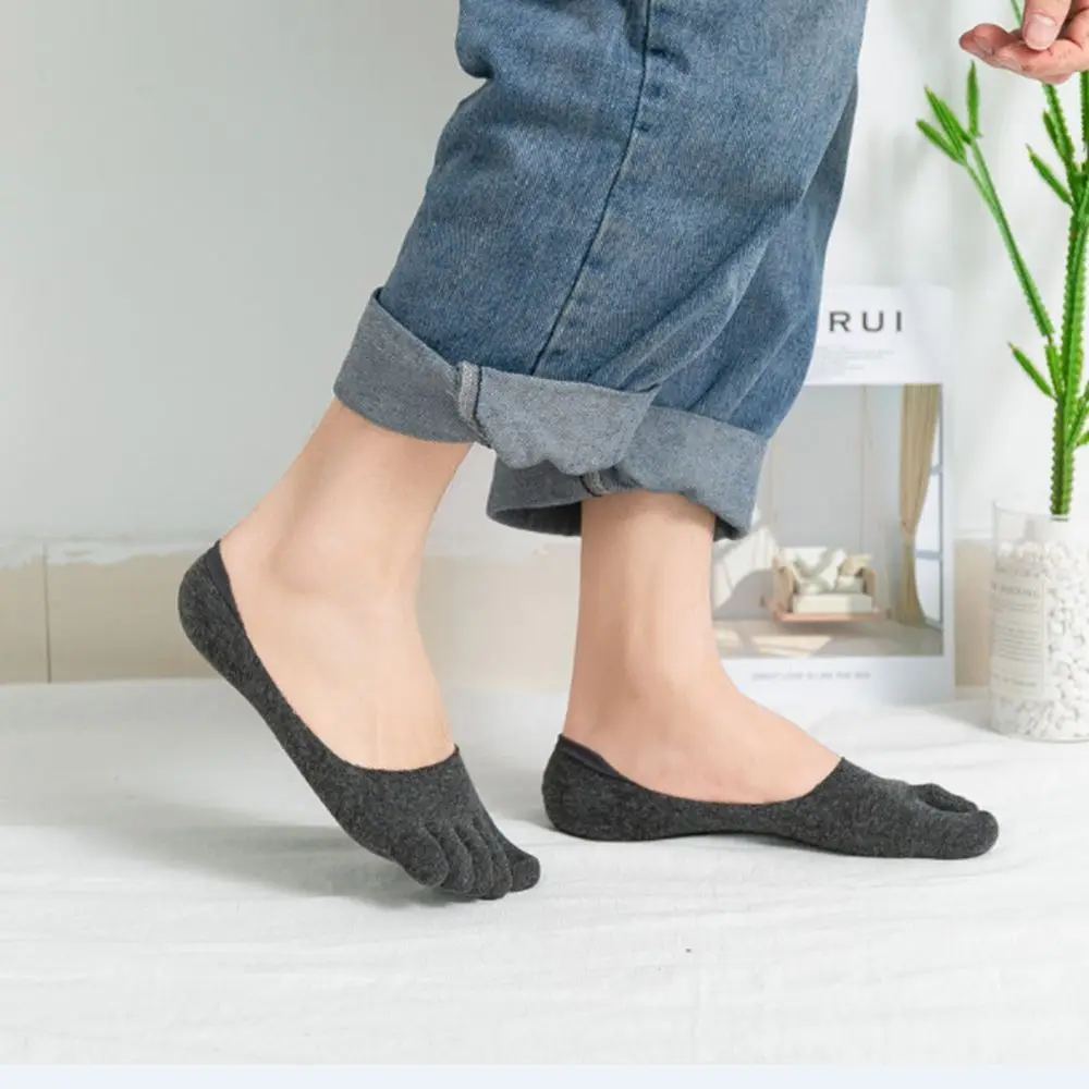 

Summer Men's Five-Finger Socks Anti-slip Invisible Cotton Mesh Boat Socks Breathable Sports Toe Socks Funny Short Ankle Socks