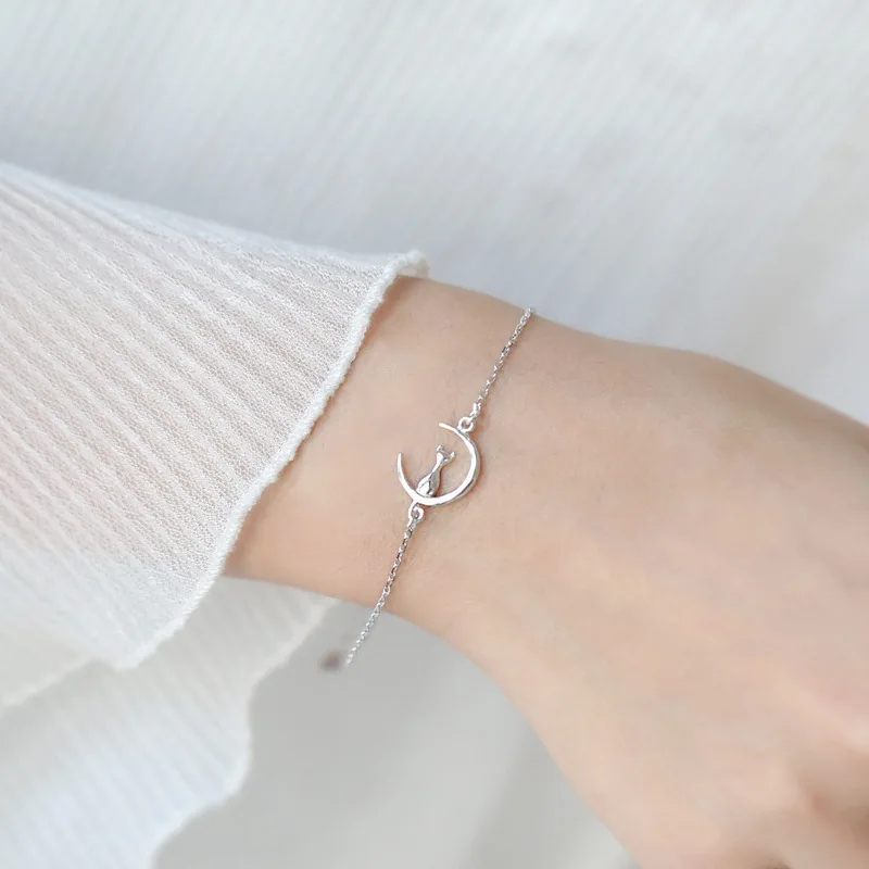 

2017 Fashion silver moon cat pendant charm bracelet for woman cute hand jewelry girls gift vintage women drop shipping wholesale